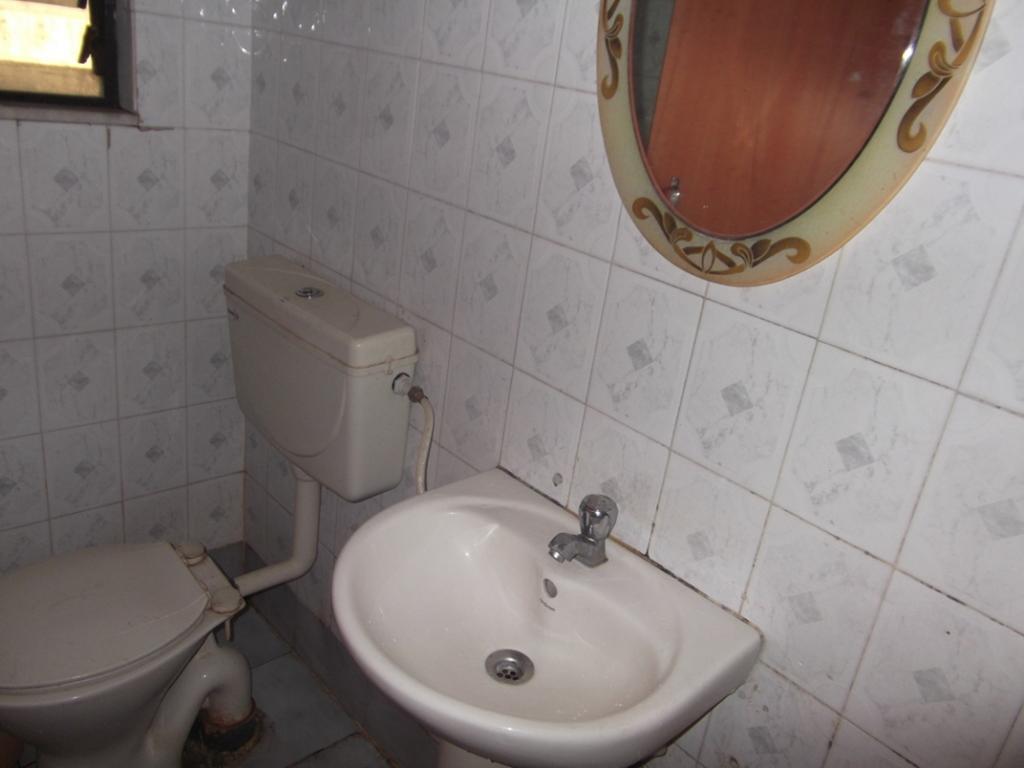 Hotel Ravikant プネ 部屋 写真
